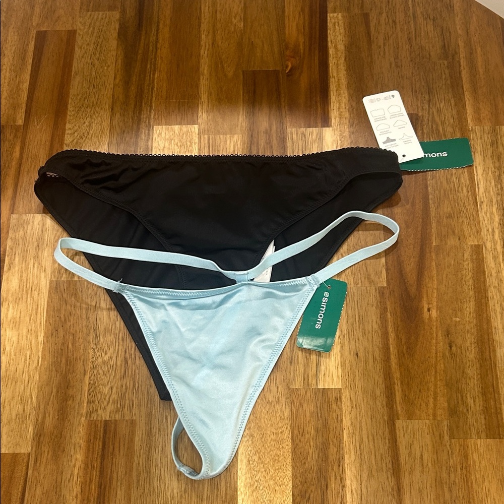 NEW 2 Pairs of Simons Underwear